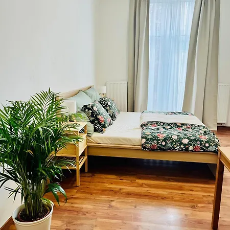 Center - Měšťanský Dům Minoritská Appartamento Brno