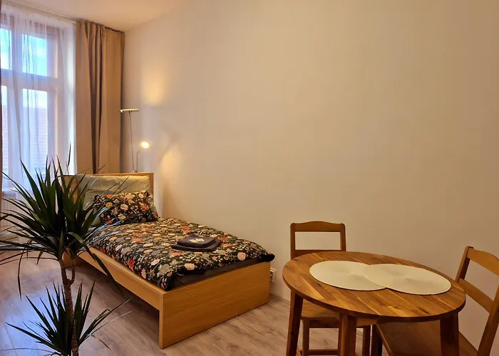 Center - Mestansky Dum Minoritska Apartman *